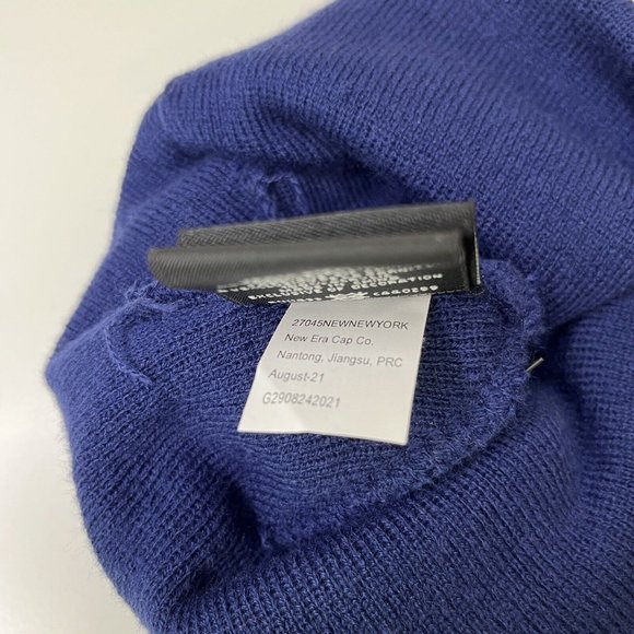 Supreme New Era Box Logo Beanie (FW21) Washed Navy - Picture 5 of 6